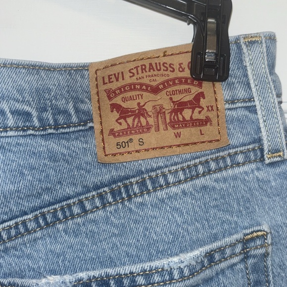 Levi’s 501 S Demin Jeans - Picture 7 of 9